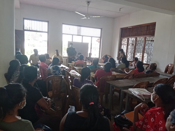 An awareness about drug prevention and child safety in Homagama Uduwana village (2022-11-19)